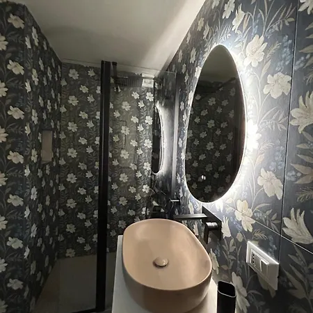 Cupola بيت ضيافة